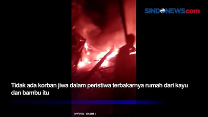 Diduga Korsleting Listrik, Rumah Semipermanen di Singajaya Garut Terbakar