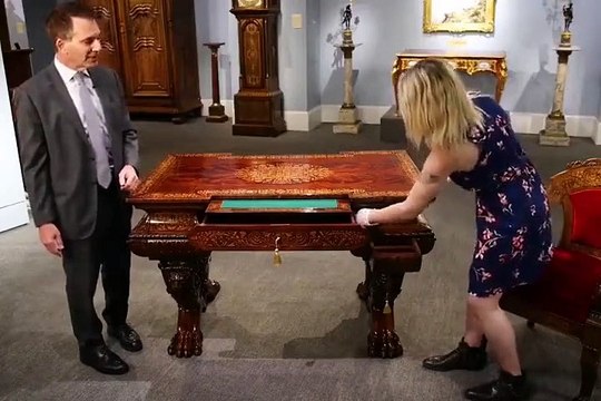 This 1840 desk is next level