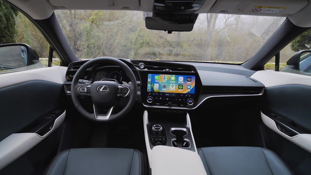 Der neue vollelektrische Lexus RZ 450e - Leben an Bord - Der Mensch im Mittelpunkt