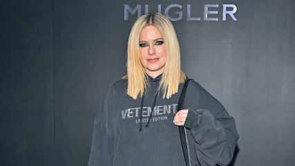 Avril Lavigne : ce baiser qui confirme sa romance avec Tyga