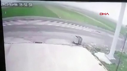 Karayolunda feci kaza! 1'i bebek 8 yaralı