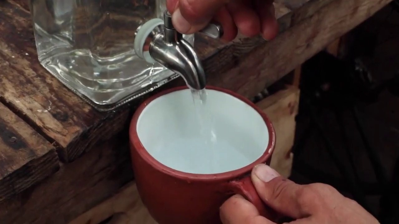 NEW TUTORIAL - How to make a biosand filter ? 