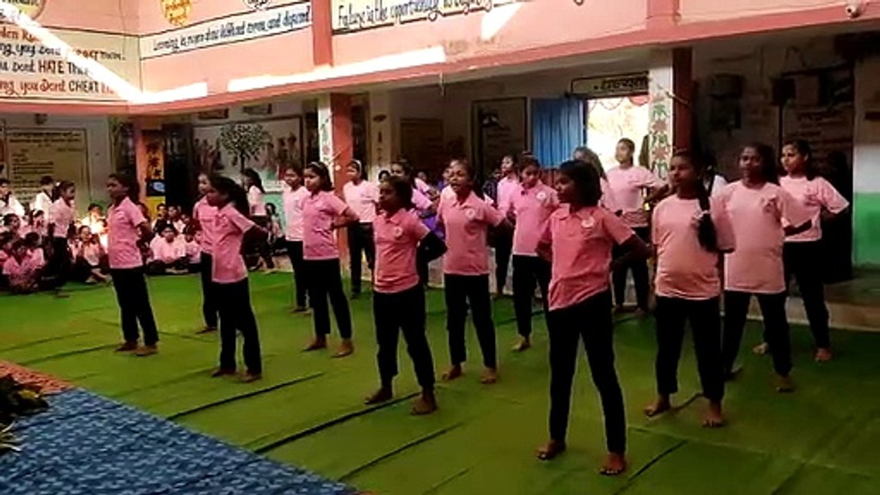 कस्तूरबा आवासीय विद्यालय में हिम्मत कार्यक्रम का समापन