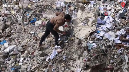 Günlerdir enkazda Kabe örtüsünü arıyorlar