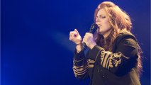 GALA VIDEO - Isabelle Boulay sous le charme d’un célèbre chanteur : “Ma veste a frôlé sa veste…”