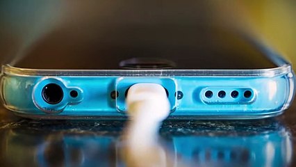 5 Ways Your Smartphone Is Dangerous