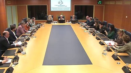La consejera Tapia asegura que la izquierda abertzale también tenía que haber denunciado la “extorsión” de ETA