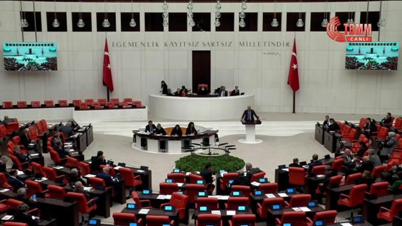 Hdp'nin "Bursaspor-Amedspor Müsabakasında Yaşanan Olayların Araştırılması" Önerisi AKP ve MHP'li Milletvekillerinin Oylarıyla Reddedildi