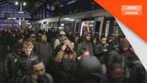 Mogok bantahan jejas pengangkutan awam Perancis