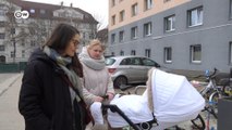 Беженцы из России и Украины: как они живут рядом в Берлине? (06.03.2023)