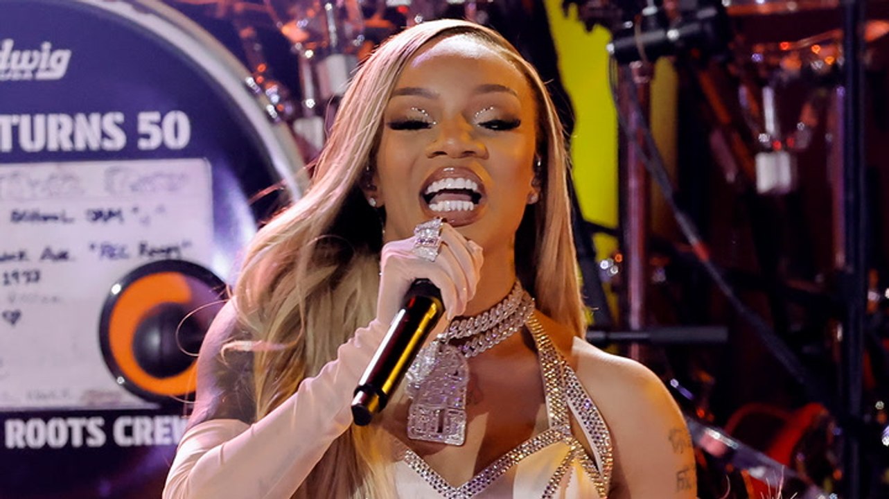 Two die in crowd crush at GloRilla concert in New York video Dailymotion