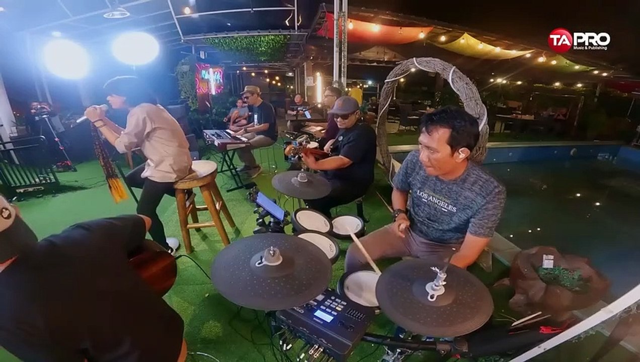 Maulana Ardiansyah - Hendaklah Cari Pengganti (Live Ska Reggae)