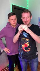 Alex Honeybadger | Magic Trick 12