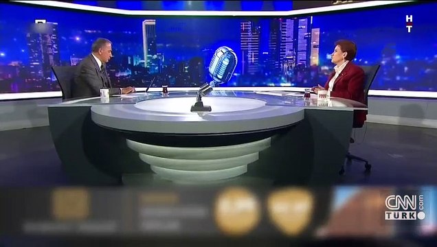 Yüz ifadesi tartışmalara neden olmuştu: Meral Akşener'den açıklama geldi