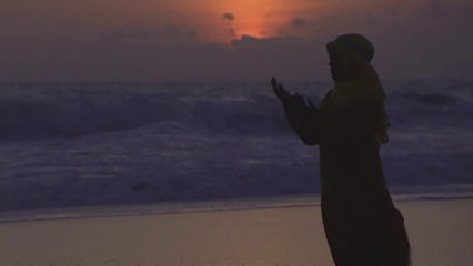 DEMI MASA - WAFIQ AZIZAH (OFFICIAL MUSIC VIDEO)