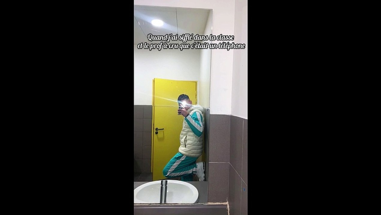 Quand tu imites la sonnerie du téléphone en classe