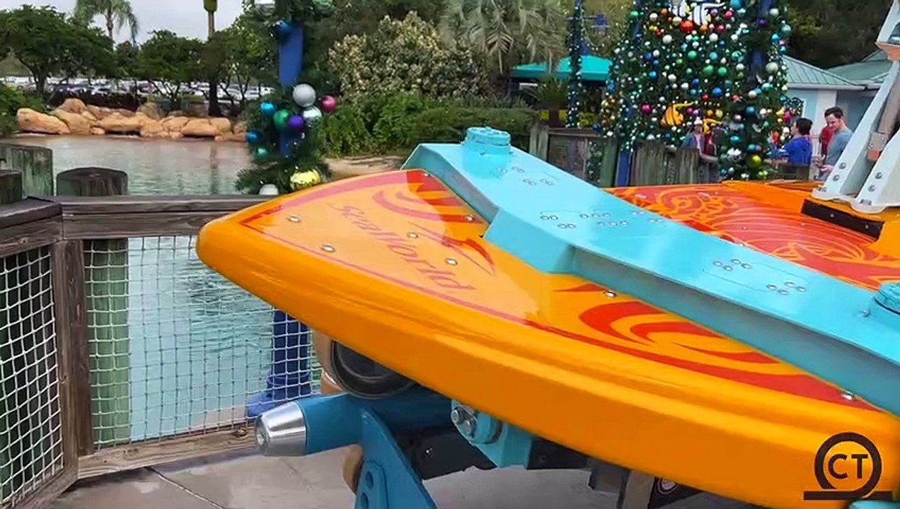 (4K) Pipeline The Surf Coaster - Sea World Orla...