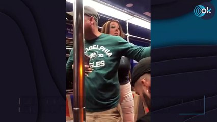 Dos aficionados rivales se encuentran en el metro y pasa esto