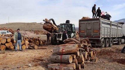 Oltu'dan deprem bölgesine yakacak desteği