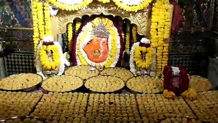 गणेशजी को लगाया 5100 लड्डुओं का भोग