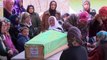 Kocası tarafından öldürülen 4 çocuk annesi kadın, Dünya Kadınlar Günü'nde toprağa verildi