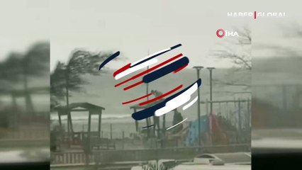 Durduk yere parktaki çardağa zarar veren gençler görenleri şoke etti!