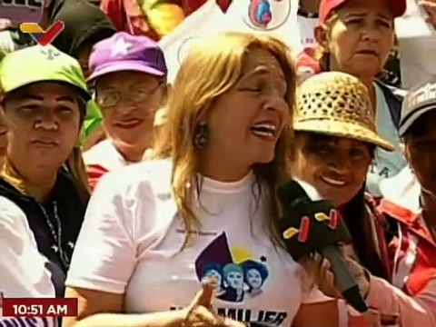 Mujeres de Caracas participan en la Tribuna Antiimperialista Chávez Feminista en Plaza Venezuela