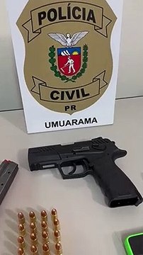 Delegado Operacional da 7ª SDP fala sobre apreensão de drogas e prisão de suspeitos em Umuarama - arma