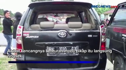 Скачать видео: Diduga Ngebut Pikap Tabrak 2 Mobil Parkir, 3 Orang Kritis di Tapanuli Utara