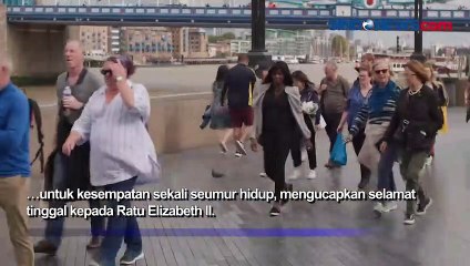 Pengunjung Banjiri London Untuk Menyaksikan Kemegahan Prosesi Pemakaman Ratu Elizabeth