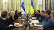 Sanna Marin visita Kiev para honrar a los soldados caídos en la guerra de Ucrania