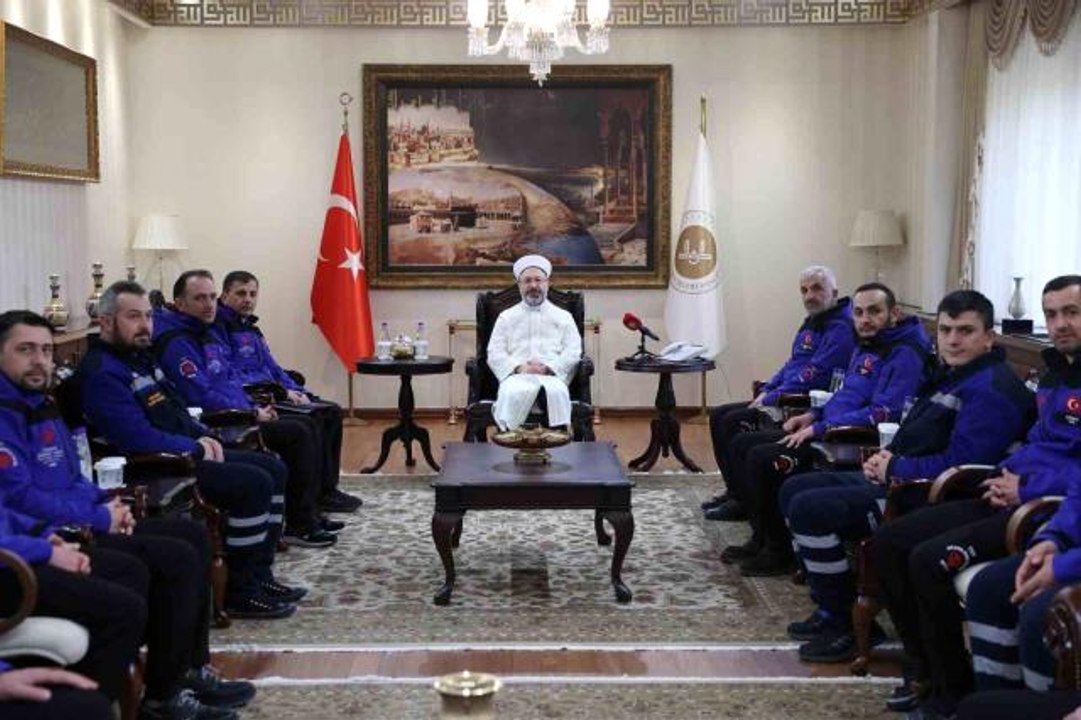 DİB: "Diyanet İşleri Başkanlığı olarak, vatandaşlarımızın her zaman her yerde yanındayız"