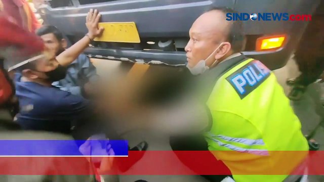 Pengendara Motor Tewas Terlindas Truk Pasir di Serang Banten