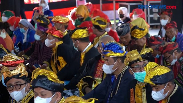 Terima Gelar Adat Kesultanan Buton, Presiden Apresiasi Kepribadian dan Kebudayaan Buton