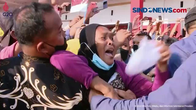 Sabrila Kejar Rombongan Presiden Jokowi di Buton, Ponsel Rusak dapat Ganti yang Baru