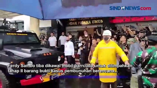 Pelimpahan Berkas Tahap Dua, Ferdy Sambo dan Putri Chandrawathi Tiba di Kejagung