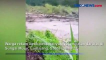 Banjir Lahar Hujan Gunung Semeru Sebabkan Jembatan di Lumajang Hanyut