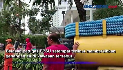 Genangan Air di Bundaran HI, Mesin Penyedot Air Dikerahkan