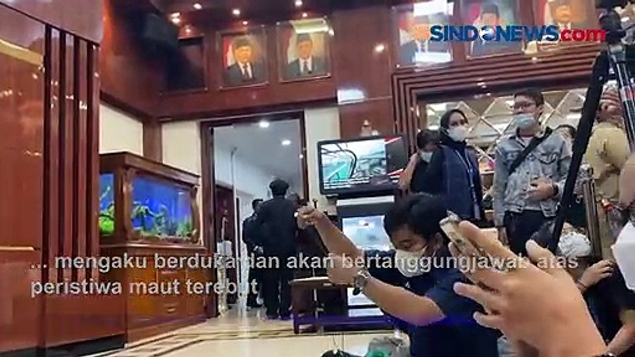 Direktur PT LIB Siap Tanggung Jawab Atas Tragedi Maut di Stadion Kanjuruhan