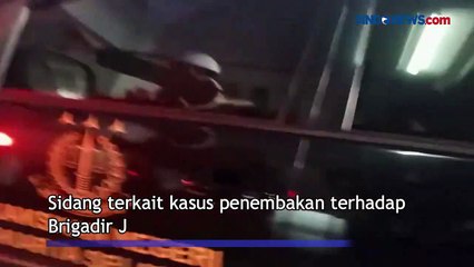 Putri Candrawathi Berangkat dari Kejaksaan ke PN Jakarta Selatan