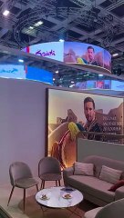 ‬شاهد .. "ميسي" و"رونالدو" يستقبلان زوار جناح السياحة السعودية في معرض برلين العالمي