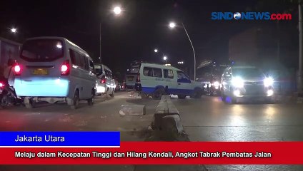 Melaju dalam Kecepatan Tinggi dan Hilang Kendali, Angkot Tabrak Pembatas Jalan