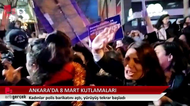 Ankara'da 8 Mart kutlamaları: Kadınlar polis barikatını aştı, yürüyüş tekrar başladı | Haber: Seda Taşkın - Cengiz Anıl Bölükbaş