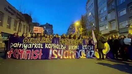 Kadınlardan "Geceleri de, sokakları da, meydanları da terk etmiyoruz" mesajı