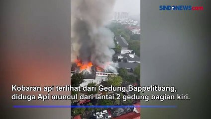 Balai Kota Bandung Terbakar, Sejumlah ASN dan Warga Menyelamatkan Diri