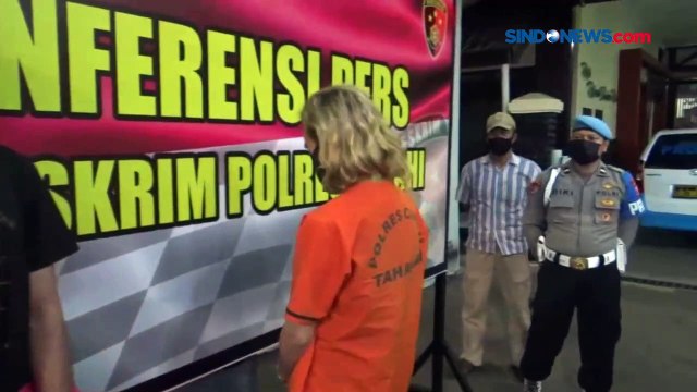 Aksi Pria Gondrong di Kabupaten Bandung Barat Curi Emas dang Uang Terekam CCTV