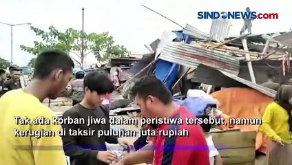 Puting Beliung Terjang Muna, Puluhan Lapak Pedagang Rusak