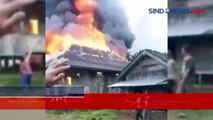 Warga Berjibaku Padamkan Kebakaran Rumah Panggung di Tanggamus, Diduga Korsleting Listrik