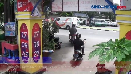 Detik-detik Siswi SMK Terseret Motor Jambret saat Pertahankan Ponselnya di Bandung