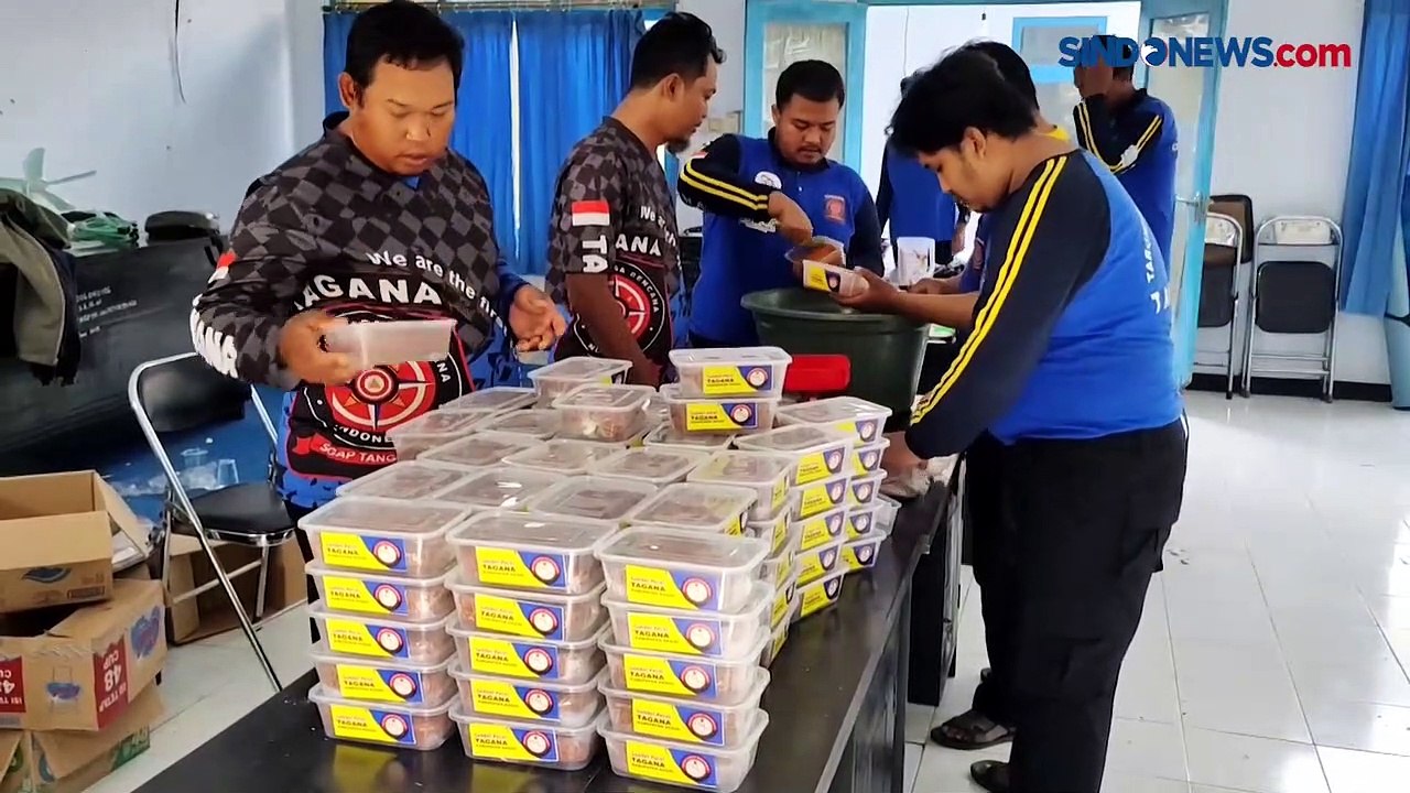 Tagana Kediri Kirim 150 Kilogram Sambel Pecel untuk Pengungsi Gempa Cianjur